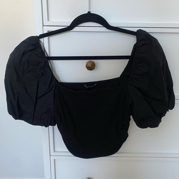 Zara Tops - Zara Puff Sleeve Top